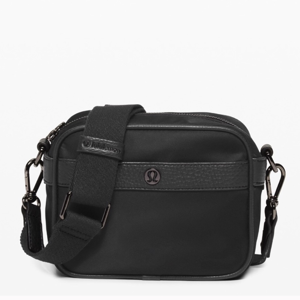 Lululemon crossbody